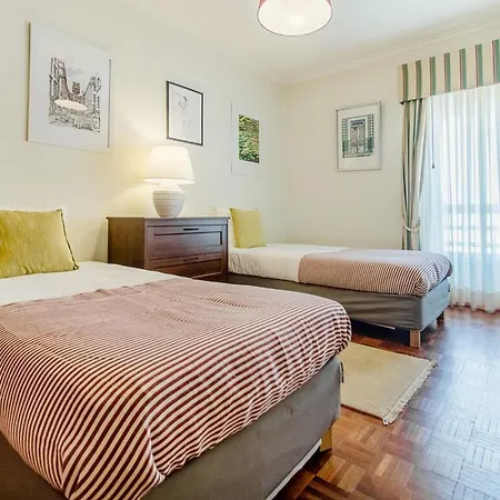 Appartement Telheiras Classic Retreat Lissabon