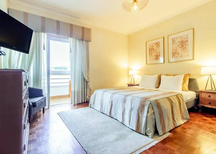 Telheiras Classic Retreat *