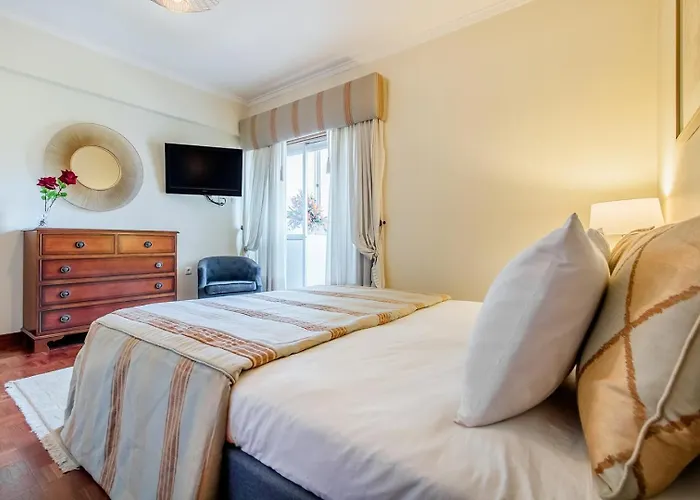 Telheiras Classic Retreat *